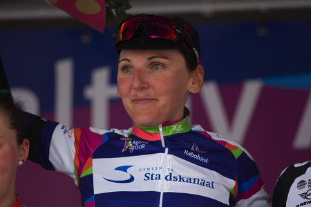 CANYON//SRAM Racing: Stage win to Lisa Brennauer in Stadskanaal