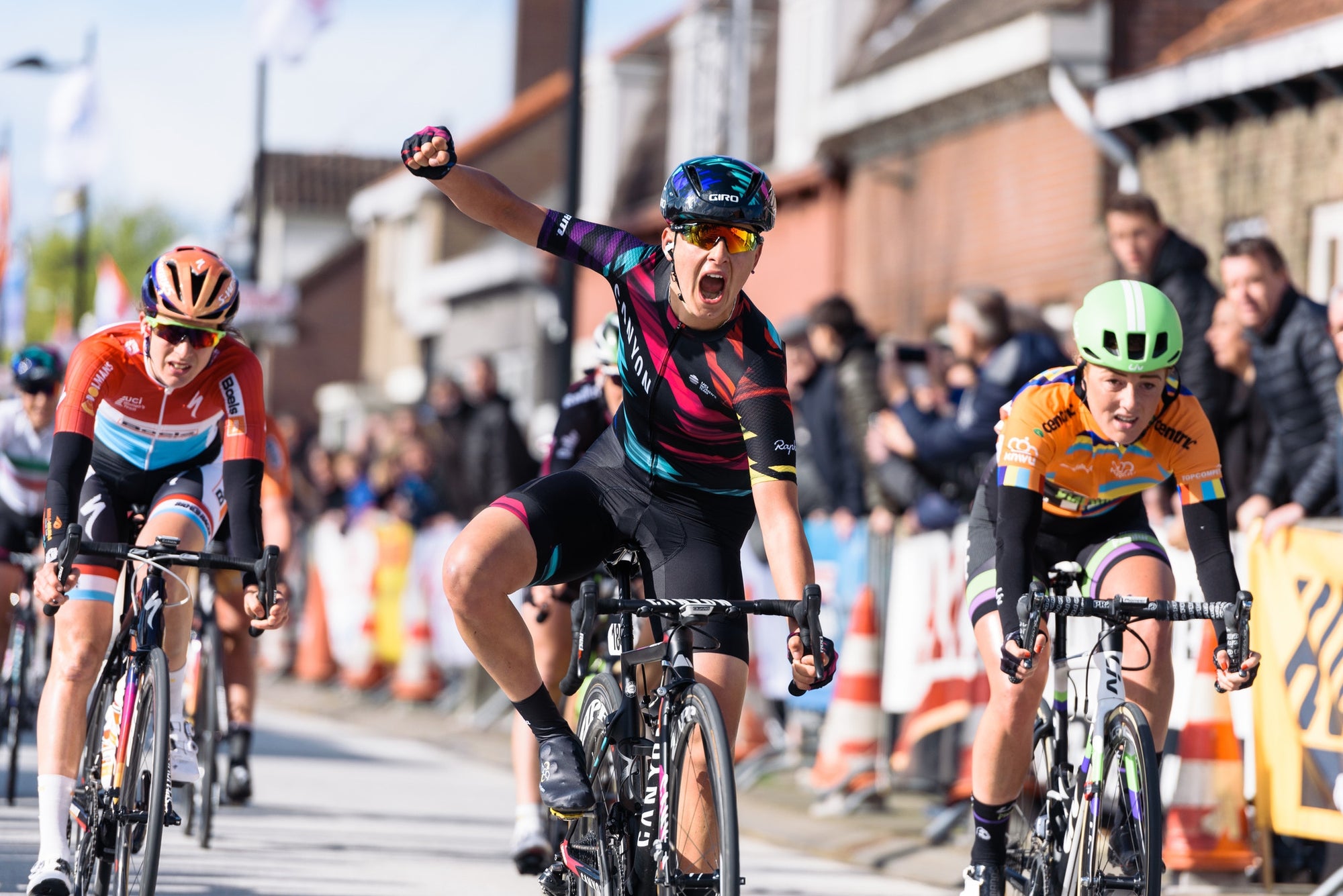CANYON//SRAM Racing: Amialiusik looks for a podium and Guarischi looks for Doha selection