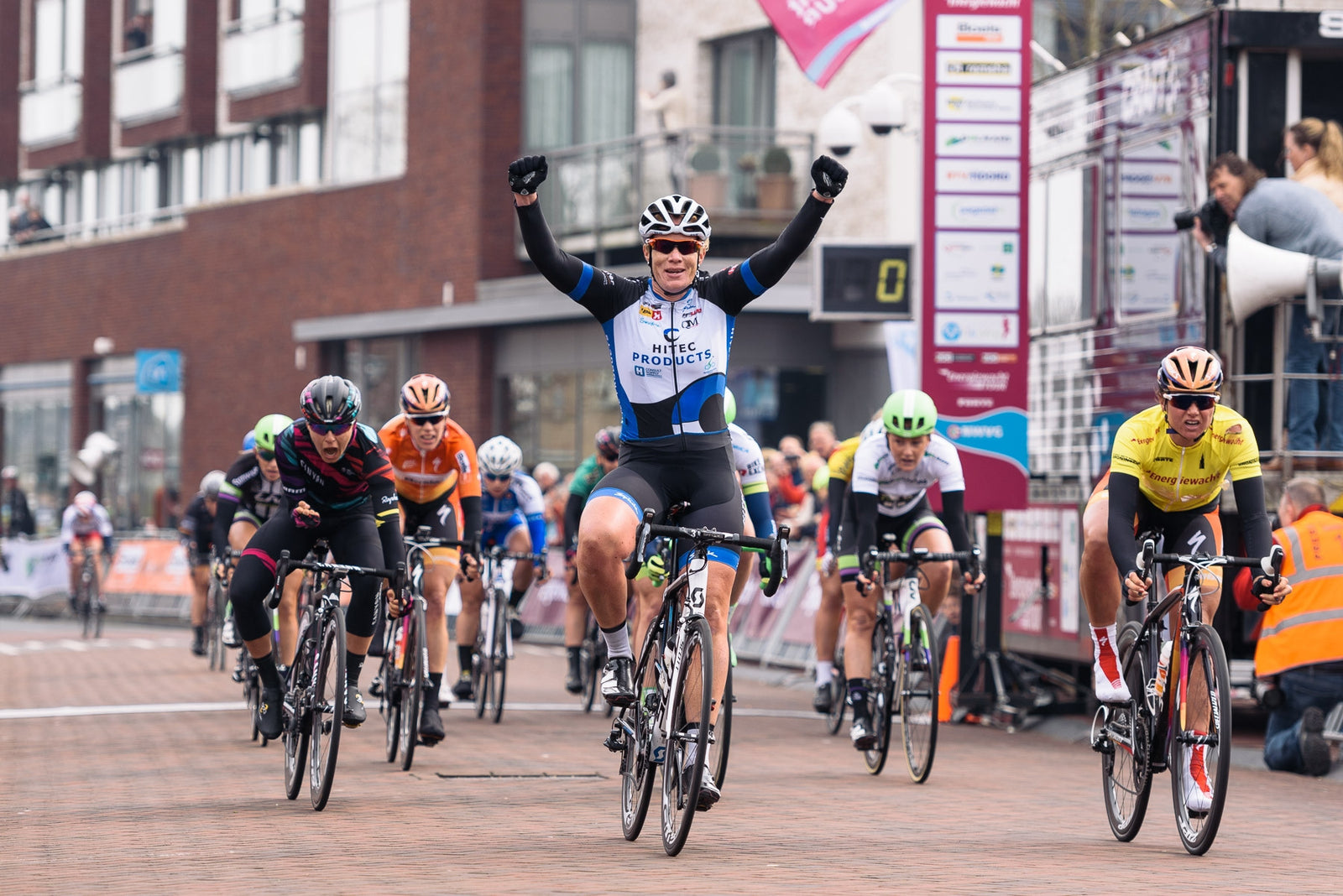 CANYON//SRAM Racing: Energiewacht Tour: Barbara Guarischi sprints to third in Zuidhorn